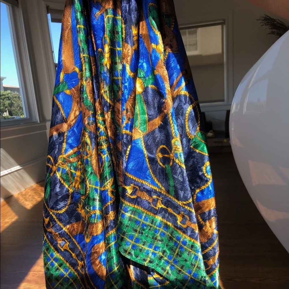 Colorful Blue/Green Patterned Scarf - Picture 2 of 4